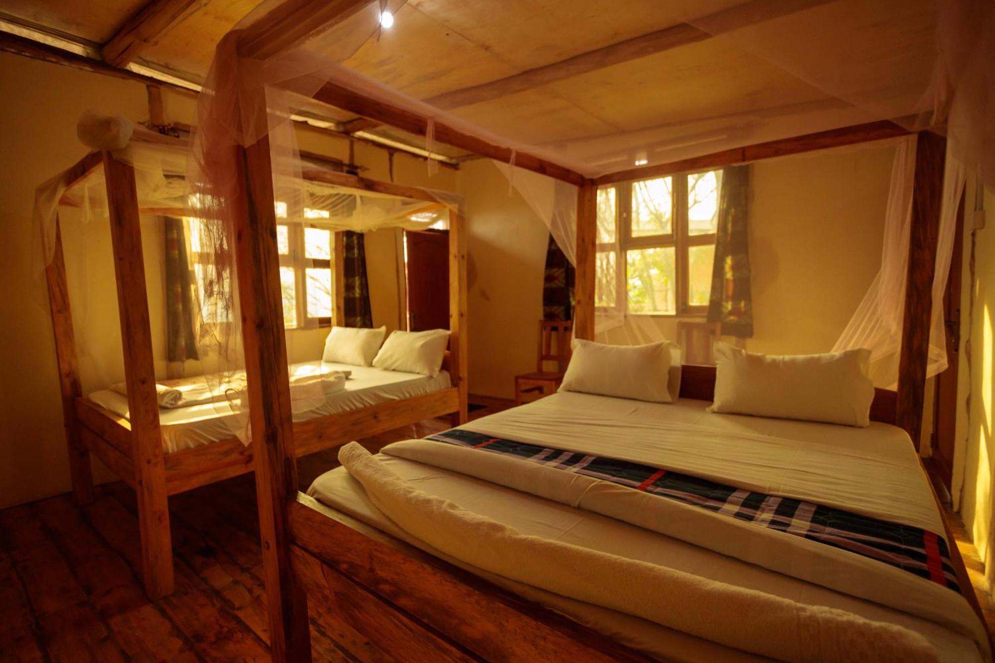 Lake Mwamba Lodge Kasenda Bagian luar foto